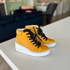 Dice Wedge bootie by Fly London